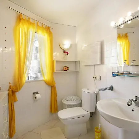 Casa Pelican 아파트